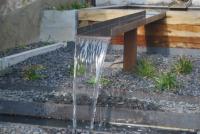 Bassin avec lame d'eau