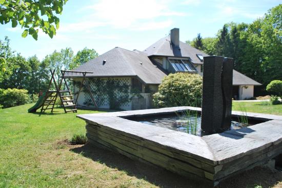 Fontaine en ardoise et granit